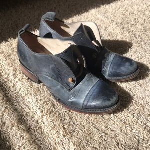 Freebird by Steve Madden Mabel shoe